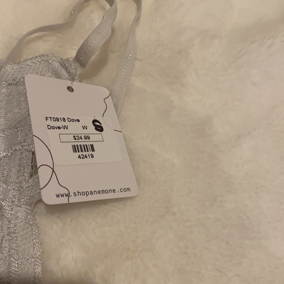 BRAND NEW BRALETTE - Picture 4 of 4